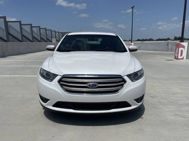 2013 Ford Taurus SEL