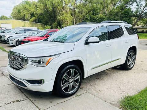 2017 GMC Acadia Denali