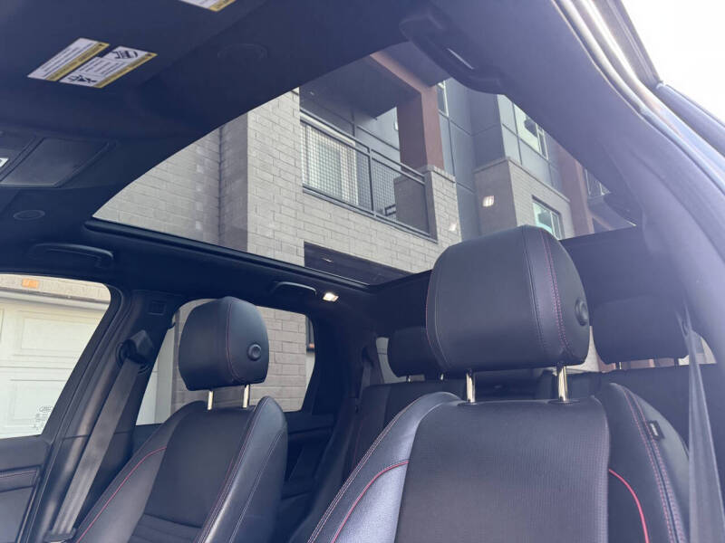 2021 Land Rover Discovery Sport P250 S R-Dynamic