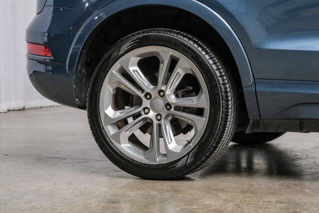 2017 Audi Q3 2.0T quattro Premium Plus