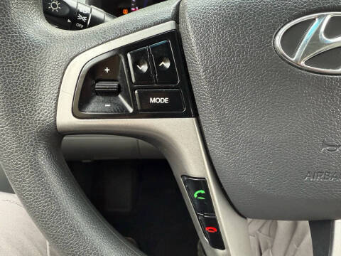 2017 Hyundai Accent Value Edition