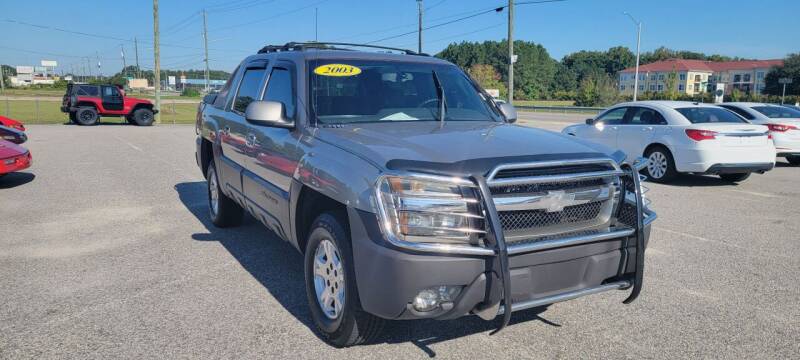 2003 Chevrolet Avalanche for sale at Kelly & Kelly Supermarket of Cars in Fayetteville NC