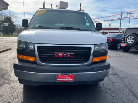 2017 GMC Savana 2500