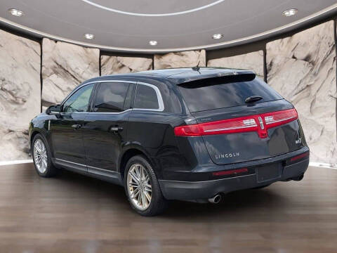 2019 Lincoln MKT Reserve