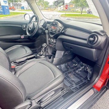 2014 MINI Hardtop Cooper