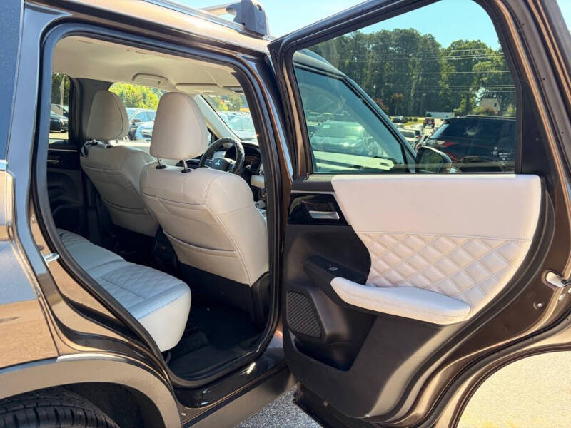 2022 Mitsubishi Outlander SEL