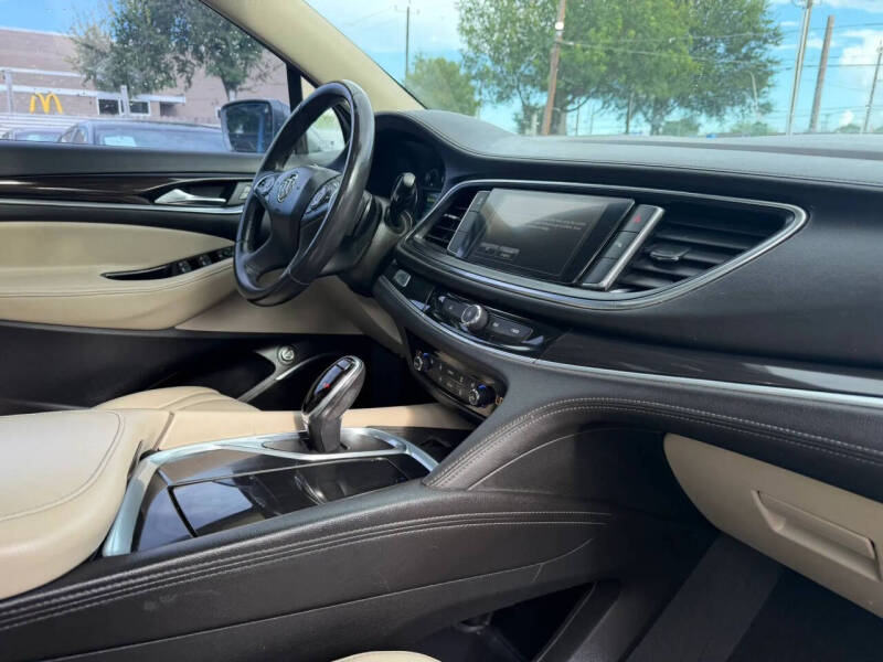 2019 Buick Enclave Essence