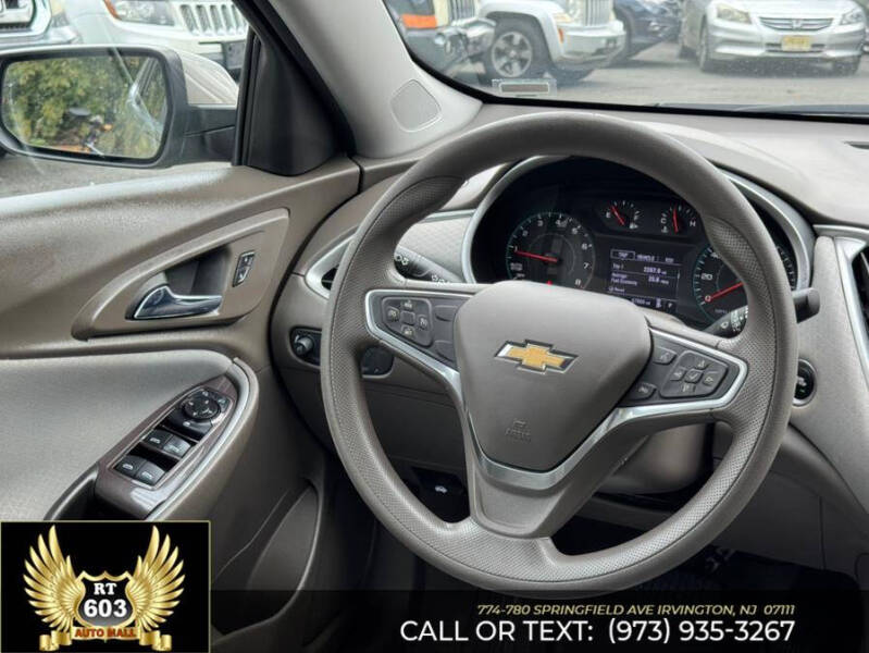 2022 Chevrolet Malibu LT