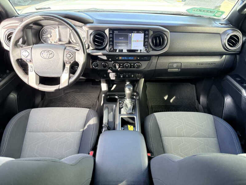 2020 Toyota Tacoma TRD Sport