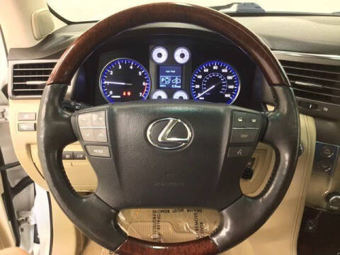 2011 Lexus LX 570