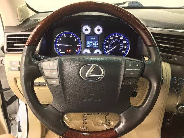 2011 Lexus LX 570