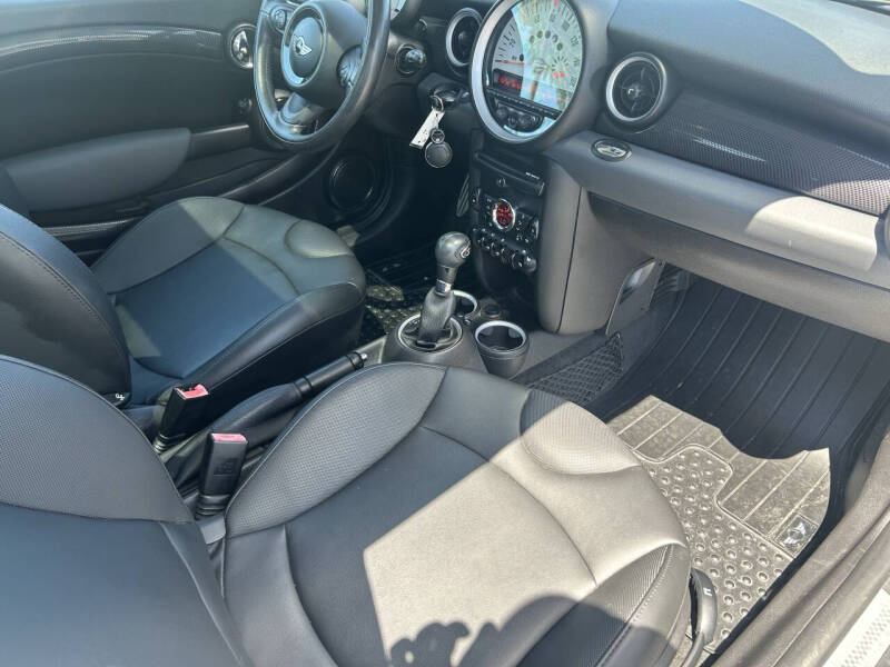 2011 MINI Cooper S