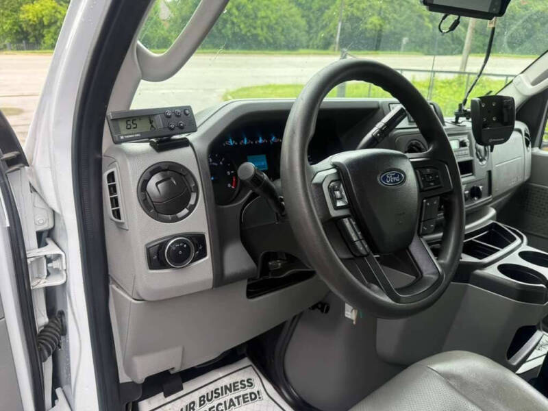 2024 Ford E-Series