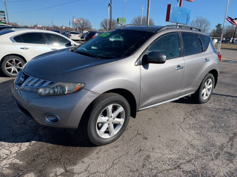 2009 Nissan Murano for sale at AJOULY AUTO SALES in Moore OK
