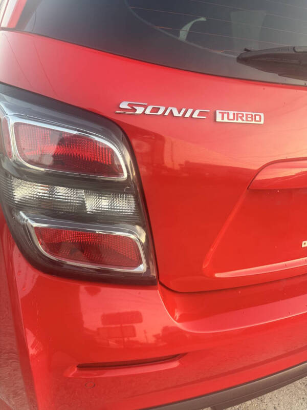 2017 Chevrolet Sonic LT Auto