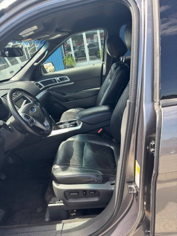 2012 Ford Explorer XLT