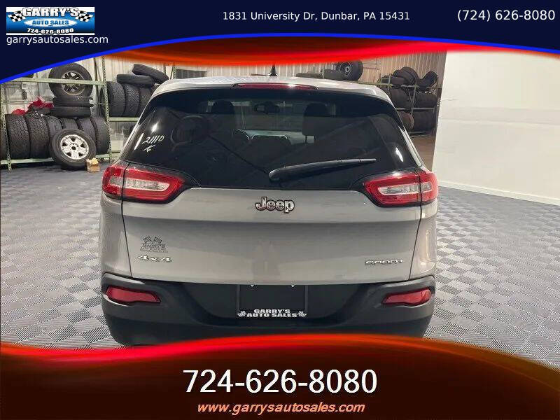 2016 Jeep Cherokee Sport