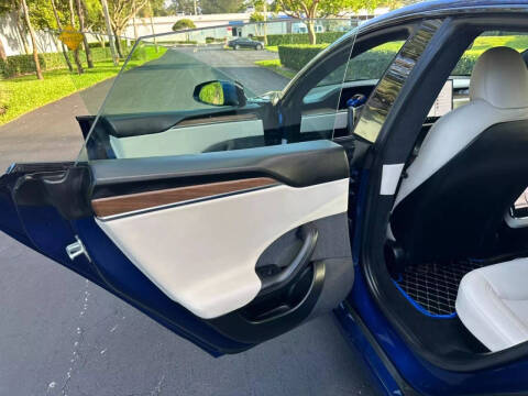 2021 Tesla Model S Long Range