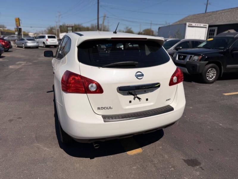 2012 Nissan Rogue S