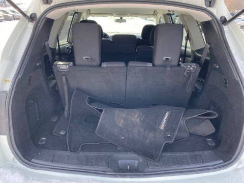 2020 Nissan Pathfinder S