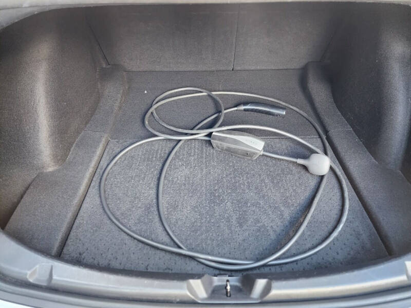 2019 Tesla Model 3 Standard Range Plus