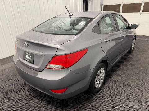 2016 Hyundai Accent SE