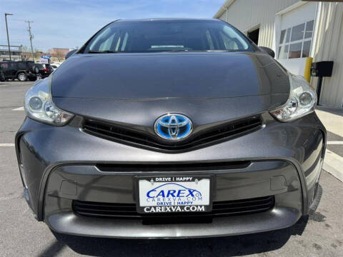 2017 Toyota Prius v Four