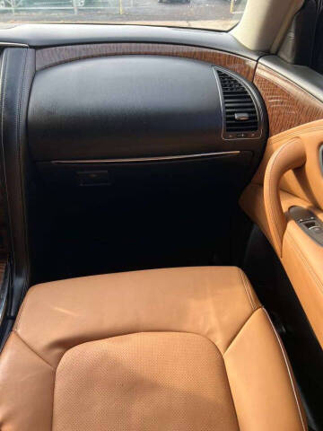 2017 Nissan Armada Platinum