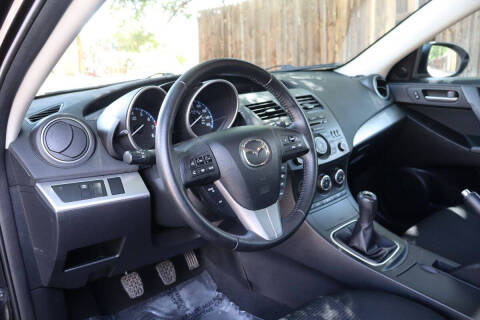 2013 Mazda MAZDA3 i Touring