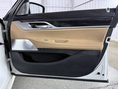 2022 BMW 7 Series 750i xDrive