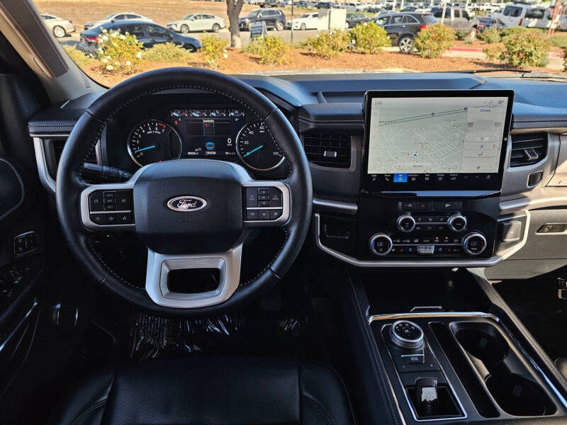 2024 Ford Expedition XLT