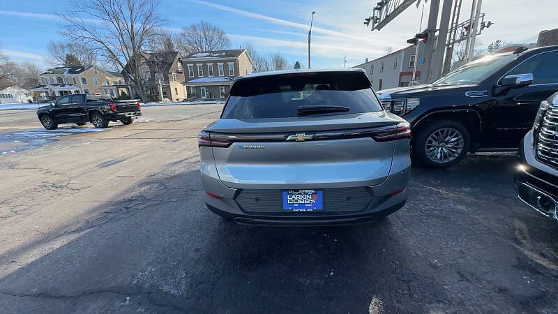 2026 Chevrolet Equinox EV LT 1