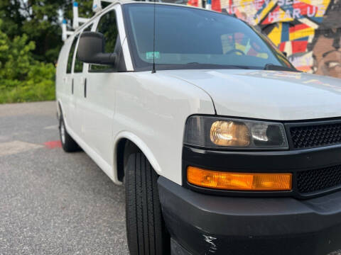 2018 Chevrolet Express 2500