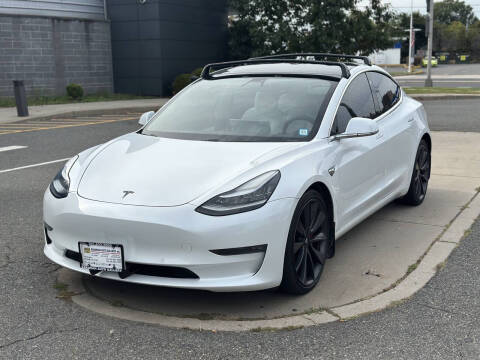 2020 Tesla Model 3 Performance