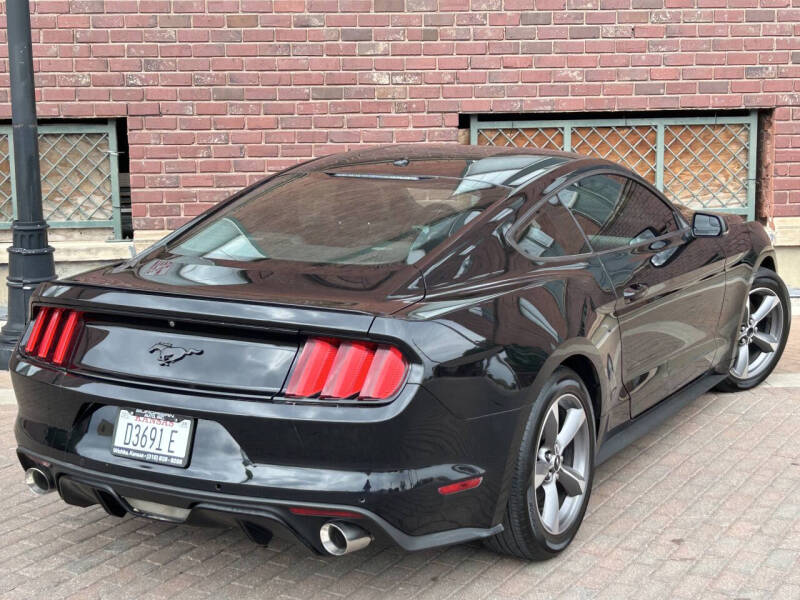 2017 Ford Mustang EcoBoost Premium