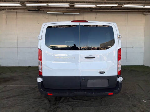 2016 Ford Transit