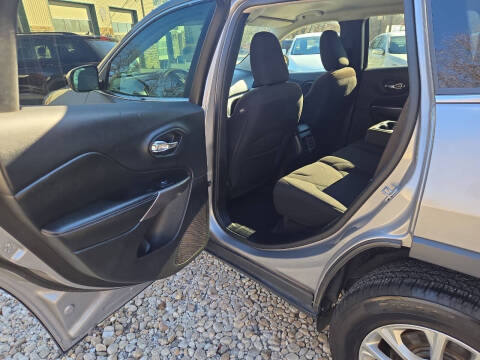 2019 Jeep Cherokee Latitude