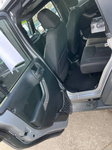 2016 Jeep Wrangler Unlimited Sport