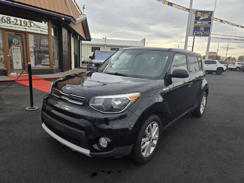 2019 Kia Soul +