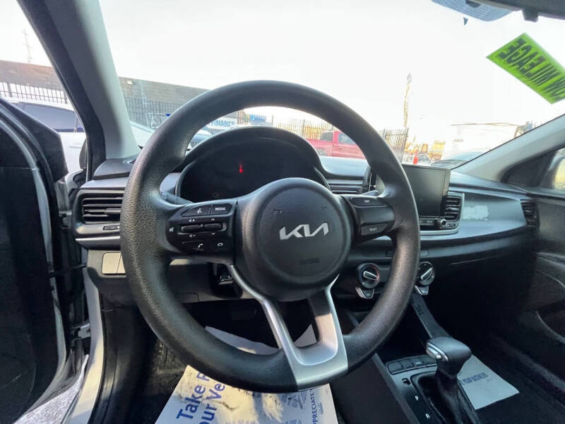 2023 Kia Rio LX