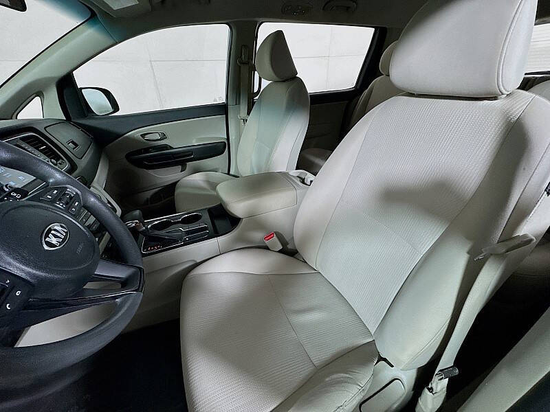 2019 Kia Sedona L
