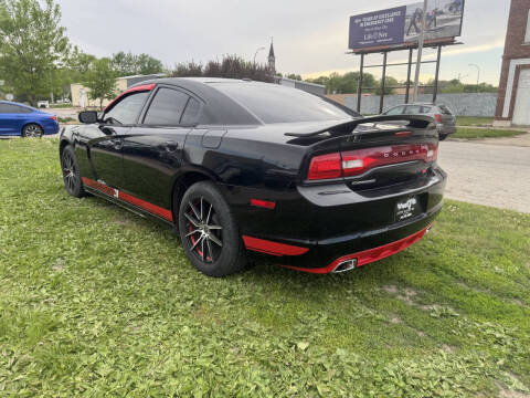 2012 Dodge Charger SE