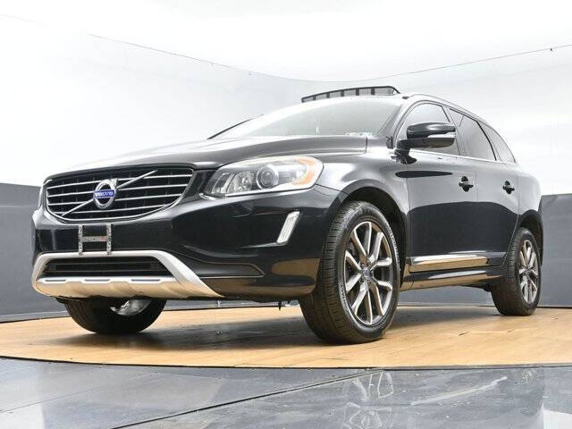 2017 Volvo XC60 T6 Dynamic