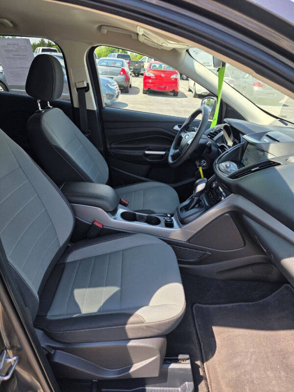 2016 Ford Escape SE