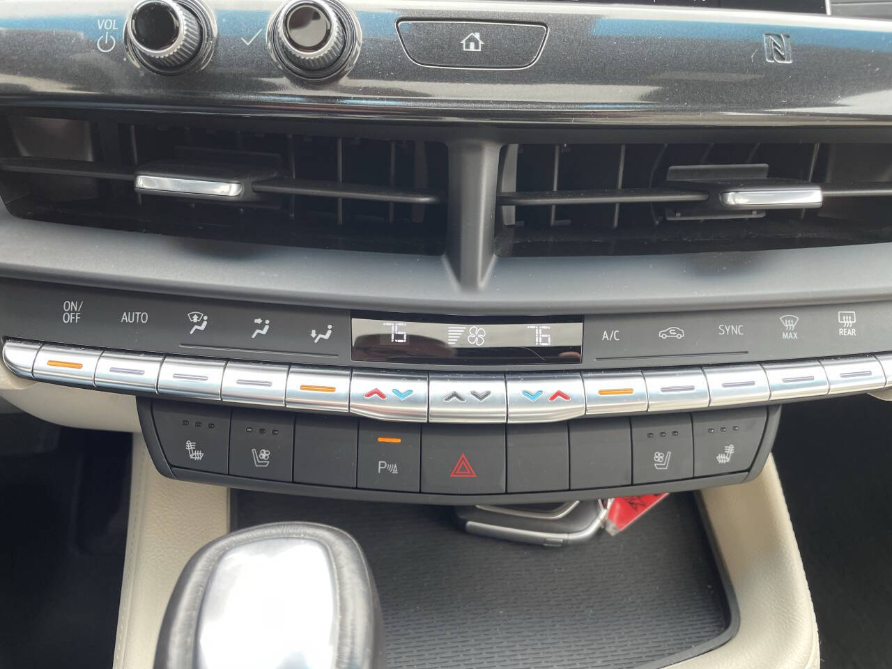 2021 Cadillac CT4 Premium Luxury photo 16