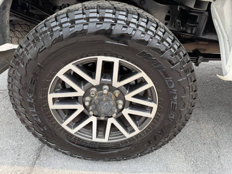 2017 Ford F-350 Super Duty Lariat