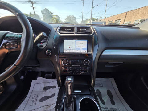 2017 Ford Explorer XLT