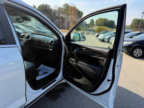 2017 Buick Enclave Leather