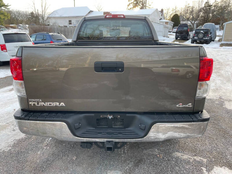 2011 Toyota Tundra Grade