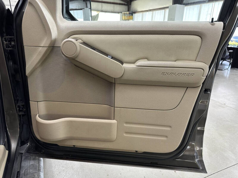 2008 Ford Explorer Sport Trac XLT